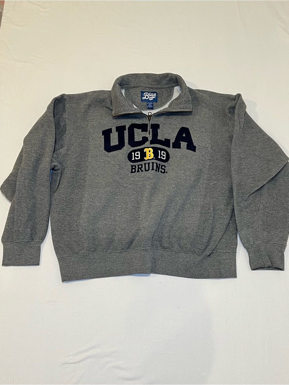 Blue 84 UCLA Bruins Men’s Large Gray Quarter-Zip Pullover Sweatshirt